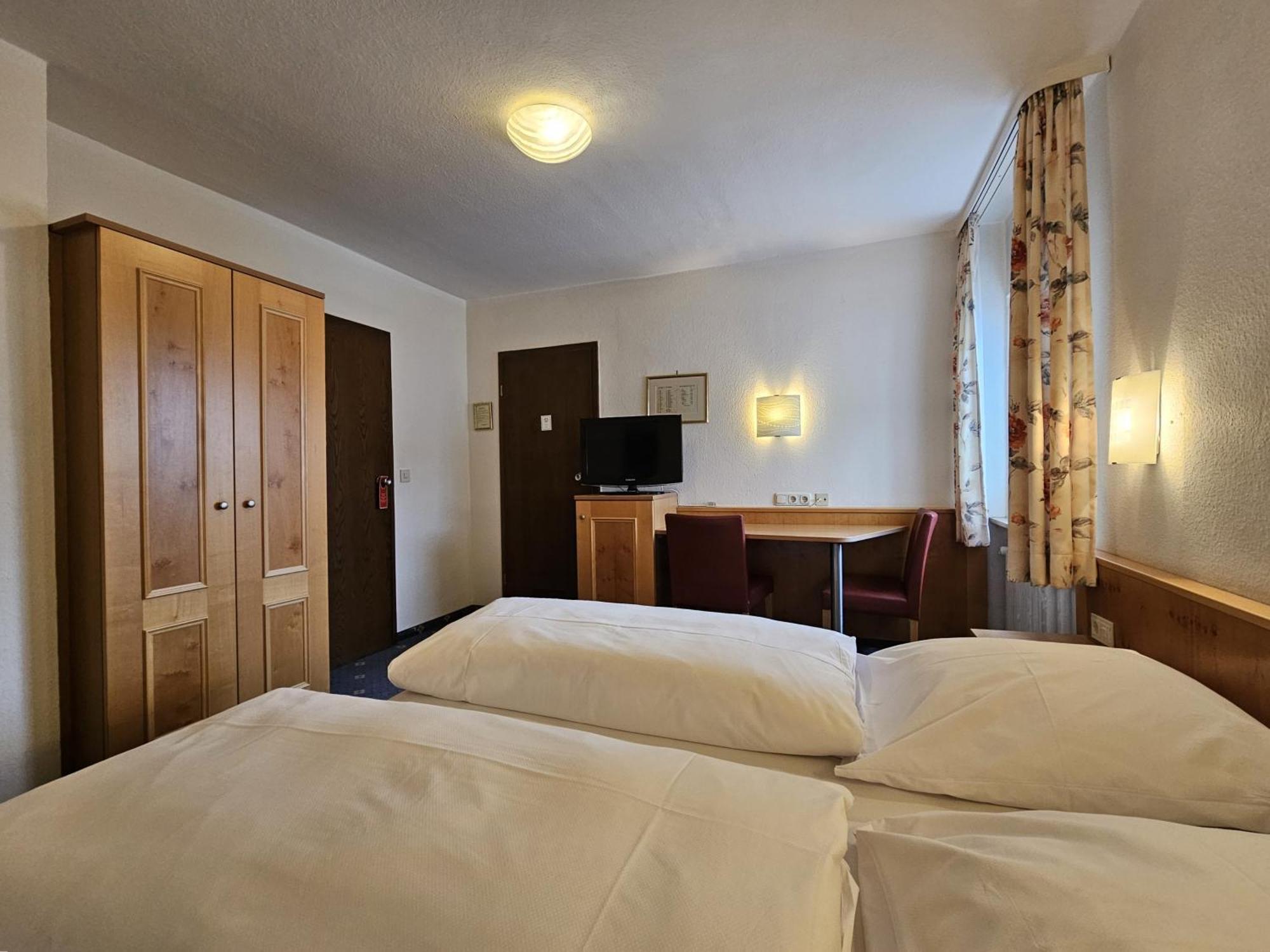 Arrivel Am Bergson - Bisher Hotel Neuner มิวนิก ภายนอก รูปภาพ