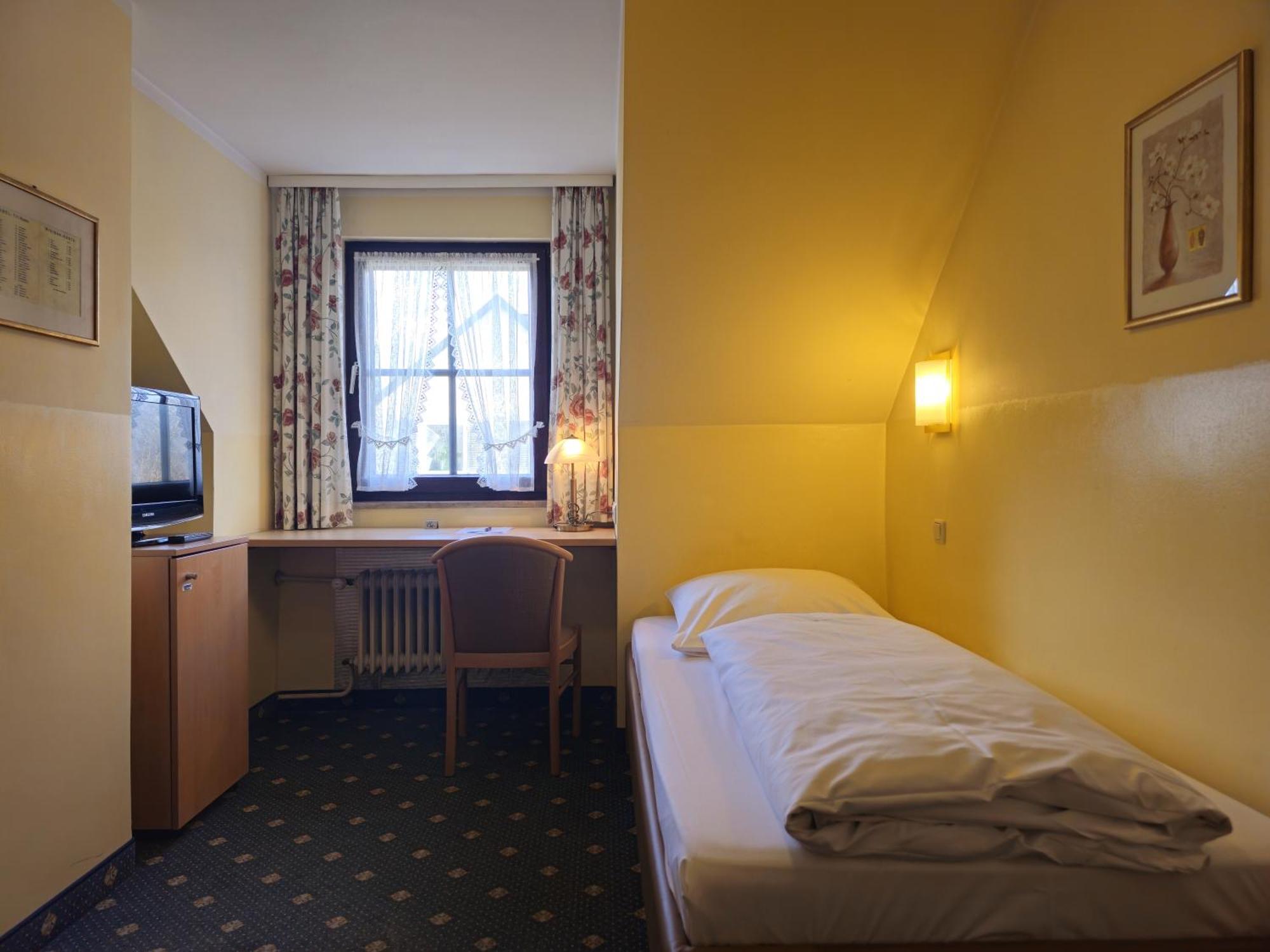 Arrivel Am Bergson - Bisher Hotel Neuner มิวนิก ภายนอก รูปภาพ