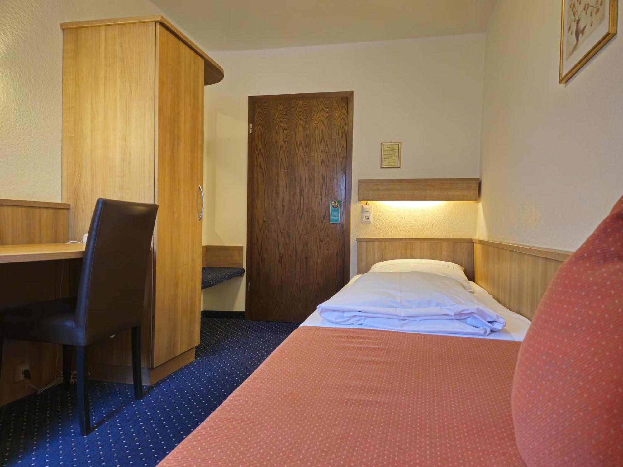 Arrivel Am Bergson - Bisher Hotel Neuner มิวนิก ภายนอก รูปภาพ