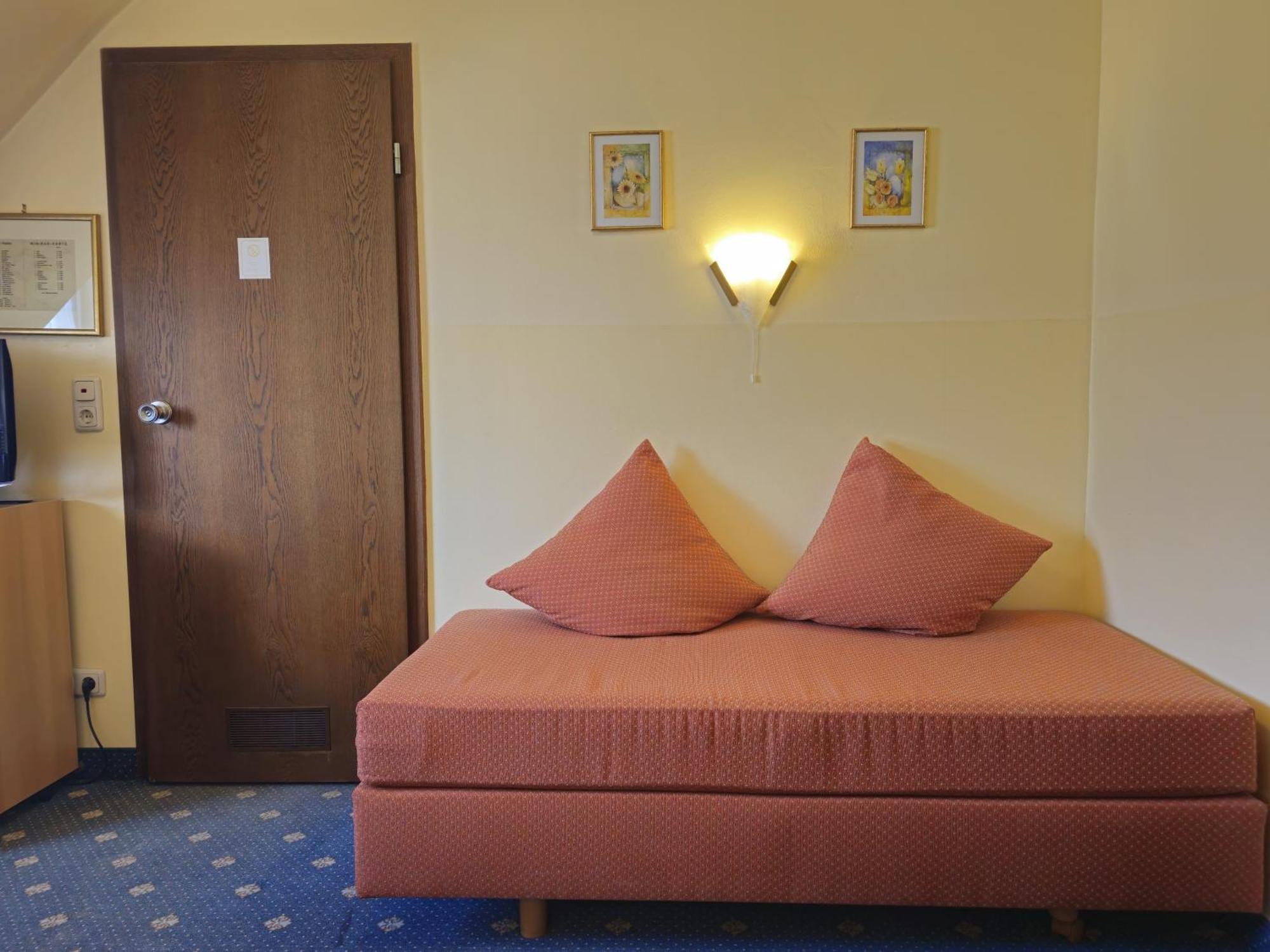 Arrivel Am Bergson - Bisher Hotel Neuner มิวนิก ภายนอก รูปภาพ