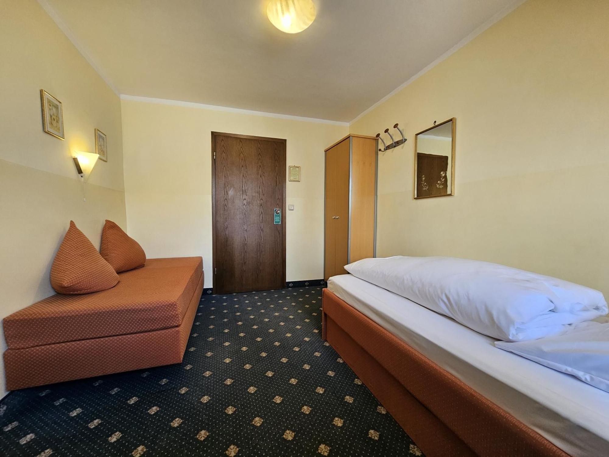 Arrivel Am Bergson - Bisher Hotel Neuner มิวนิก ภายนอก รูปภาพ