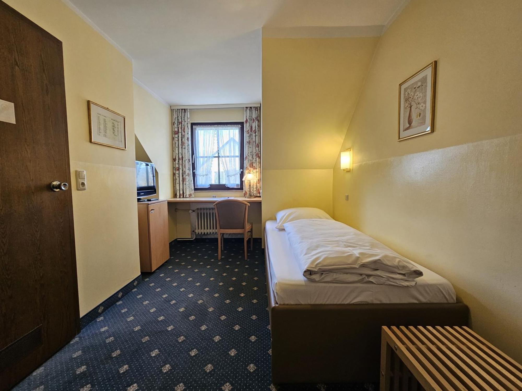 Arrivel Am Bergson - Bisher Hotel Neuner มิวนิก ภายนอก รูปภาพ
